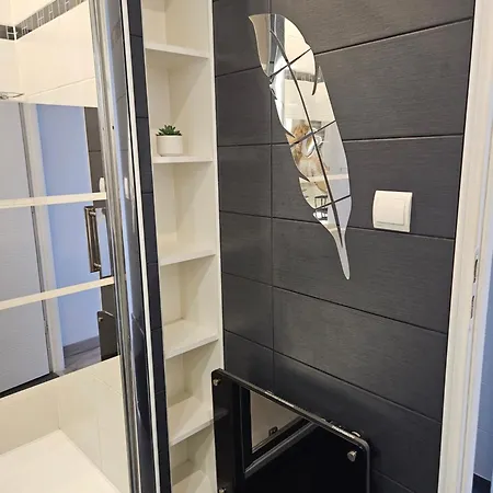 Ideal Long Sejour, Souvenirs De Provence,t2 Classe, Vue Sur Les Montagnes, Toutes Commodites! Digne-les-Bains