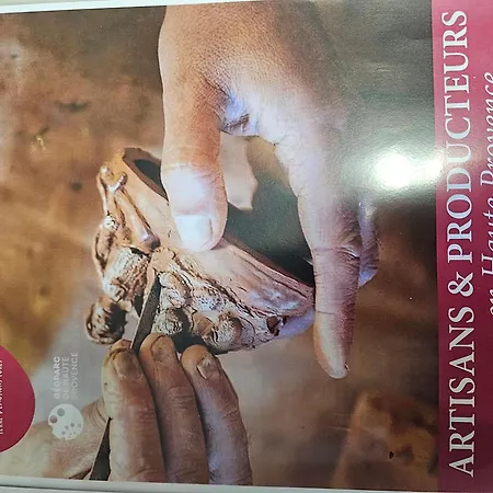 Ideal Long Sejour, Souvenirs De Provence,t2 Classe, Vue Sur Les Montagnes, Toutes Commodites! Apartment *