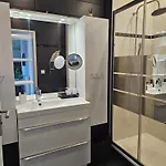 Ideal Long Sejour, Souvenirs De Provence,t2 Classe, Vue Sur Les Montagnes, Toutes Commodites! ديني-ليه-بان